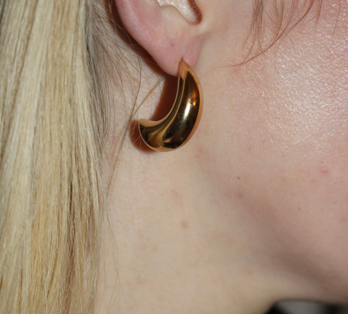 Teardrop Gold Earrings