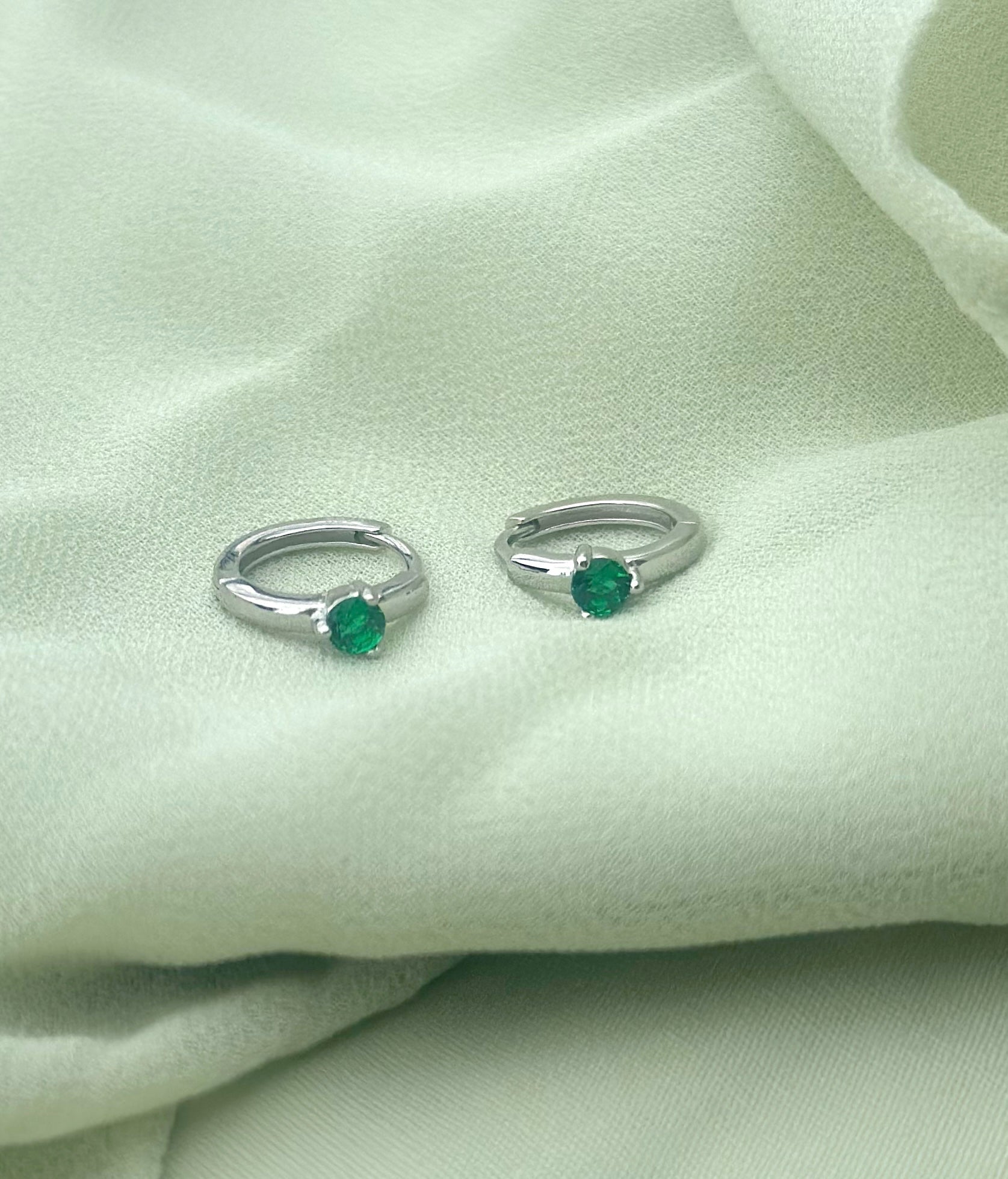 emerald green birthstone 925 sterling silver huggie earrings birthday gift jewellery