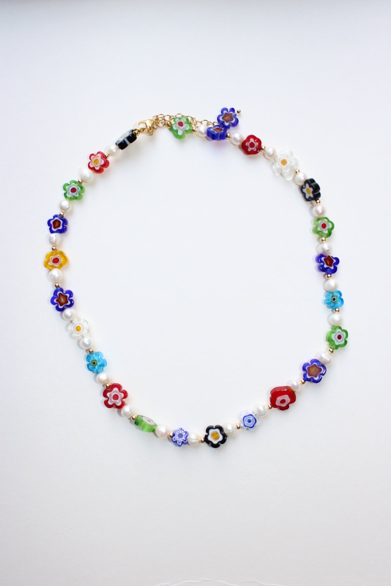 Flower & Natural Pearl Necklace