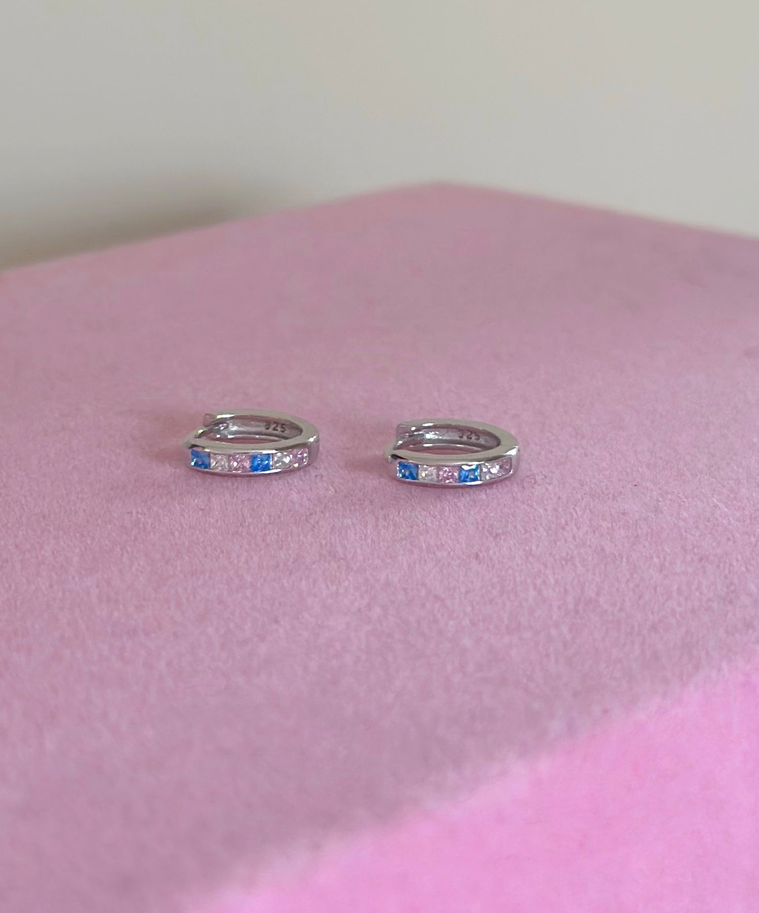 aurora blue pink and white 925 sterling silver small huggie earrings  jewellery
