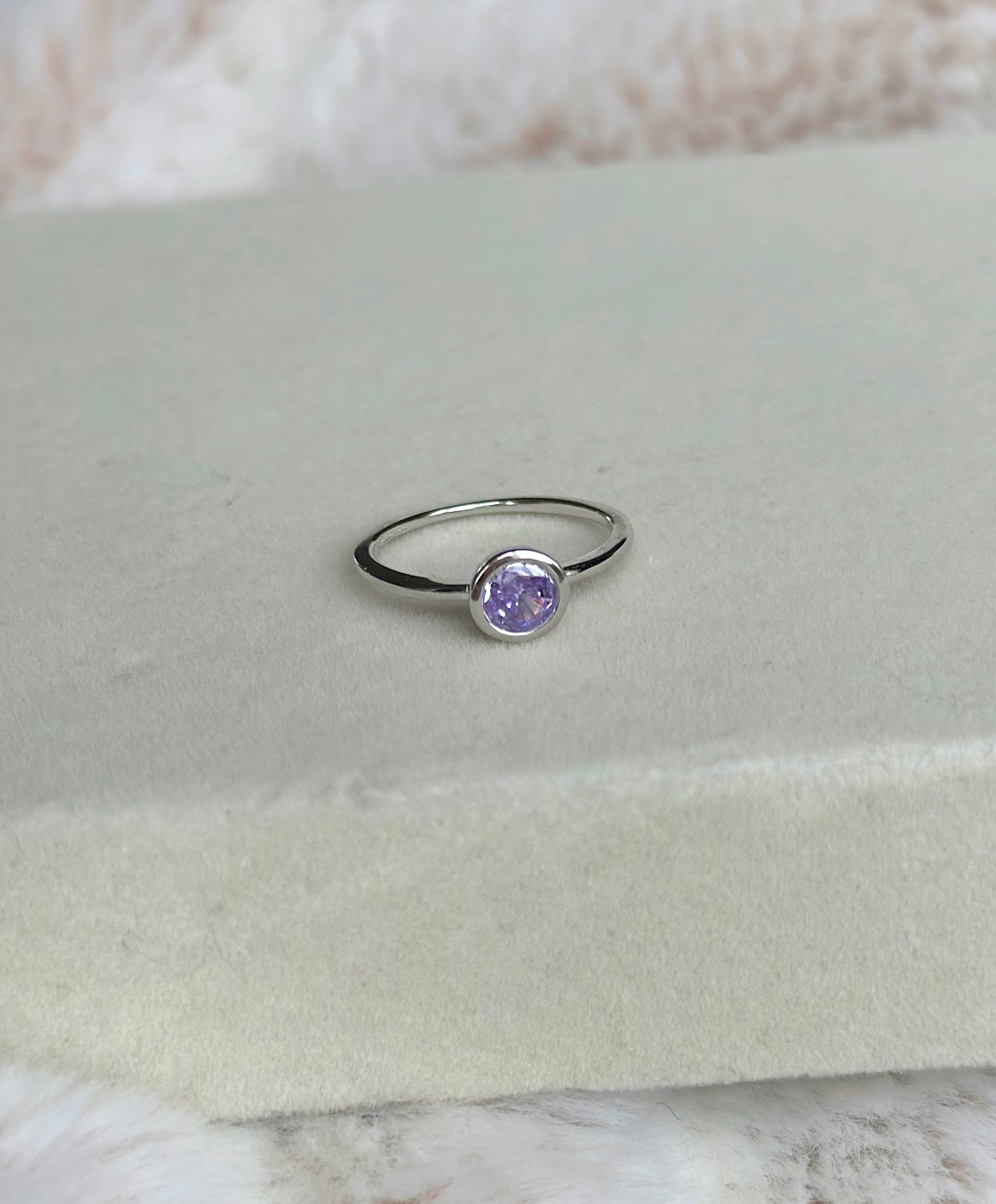 Orelia Lilac Ring - Silver