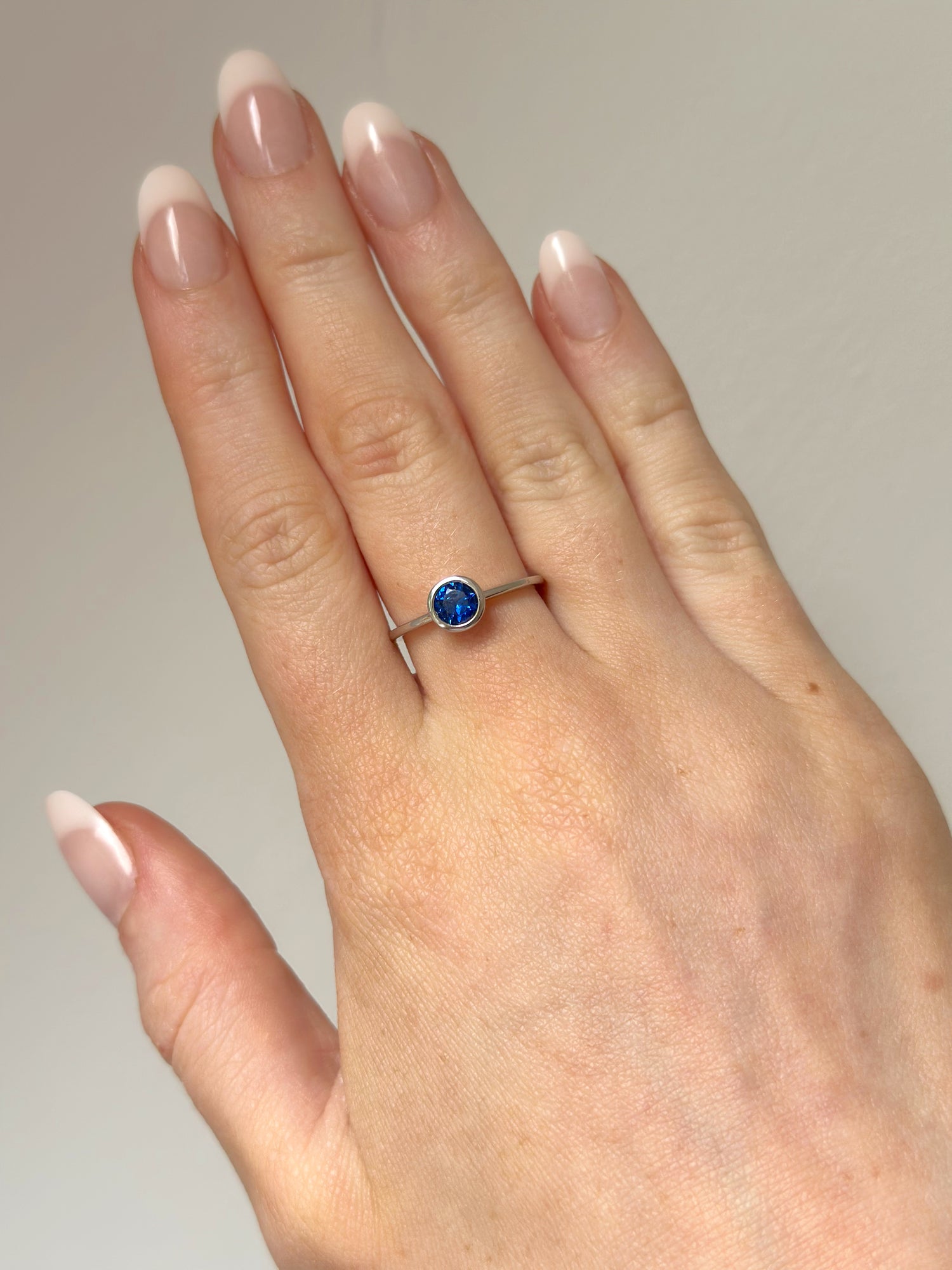 Orelia Blue Ring - Silver